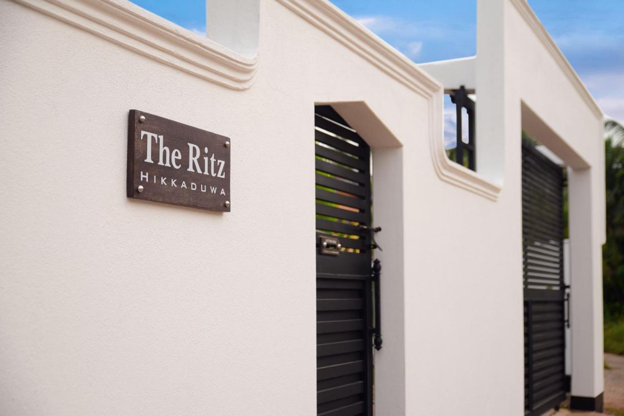 ホテル The Ritz ヒッカドゥワ エクステリア 写真
